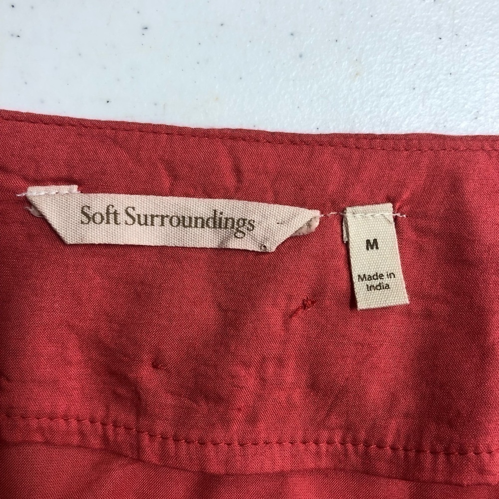 SOFT SURROUNDINGS Coral Pink Embroidered Floral  Bead Tassel Tunic Top Size Med - Picture 4 of 6